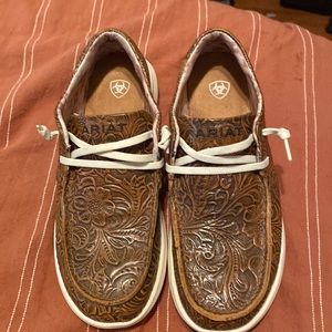 Ariat Hilo Casual shoe.